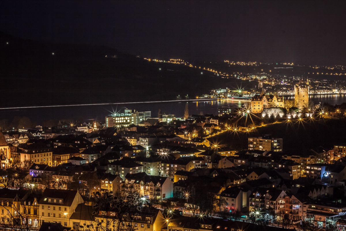 Bingen bei Nacht - (c) eric immerheiser