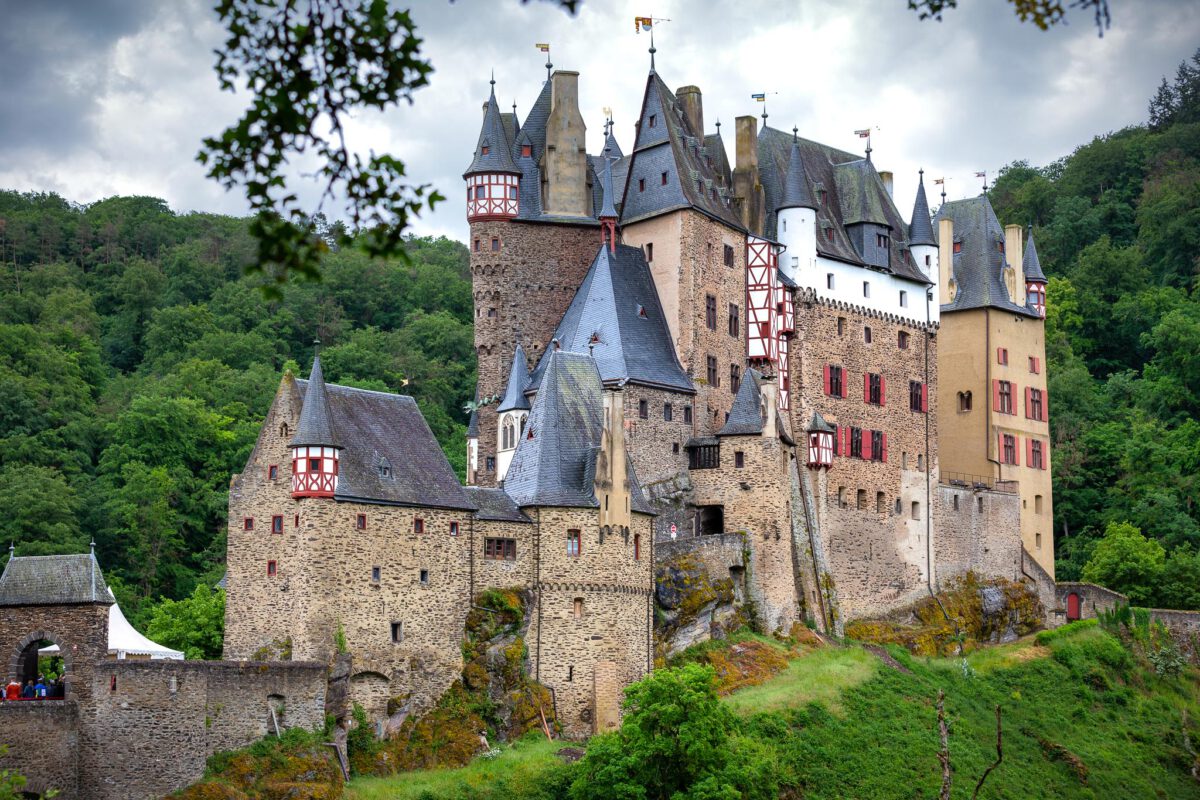 Burg Eltz - (c) eric immerheiser