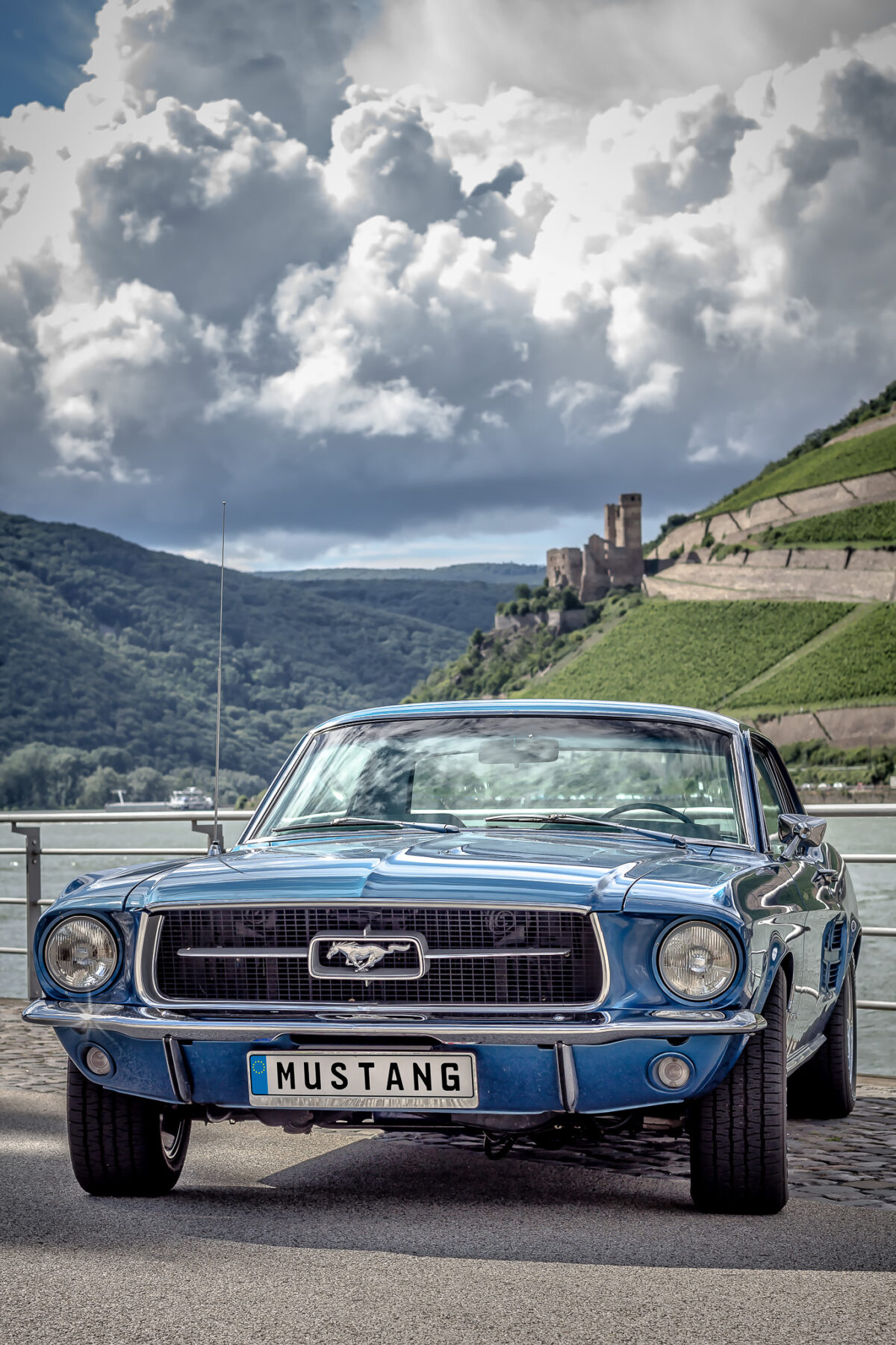 Ford Mustang - (c) eric immerheiser