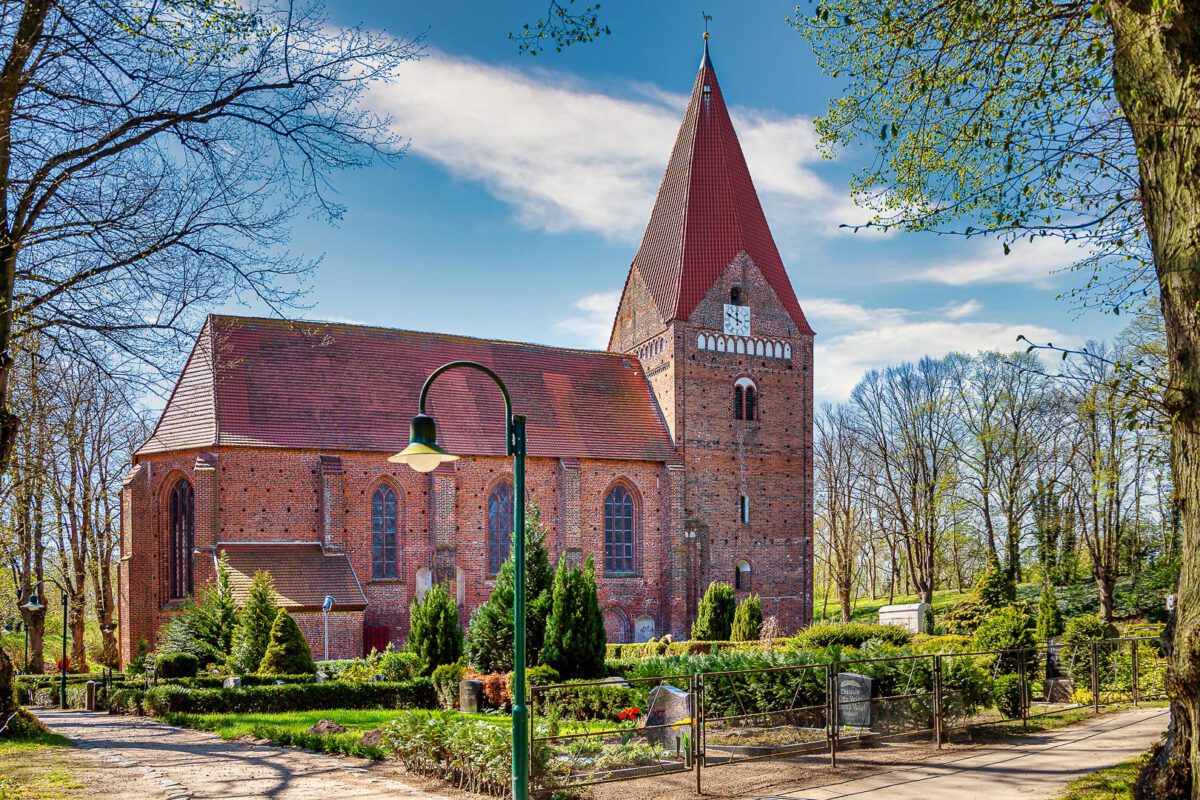 inselkirche poel - (c) eric immerheiser