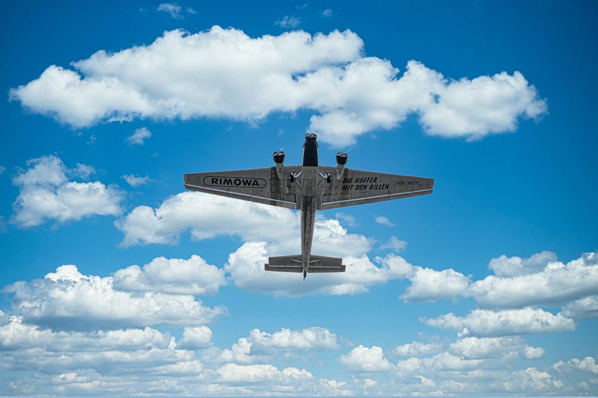 JU52 HB-HOY - (c) eric immerheiser